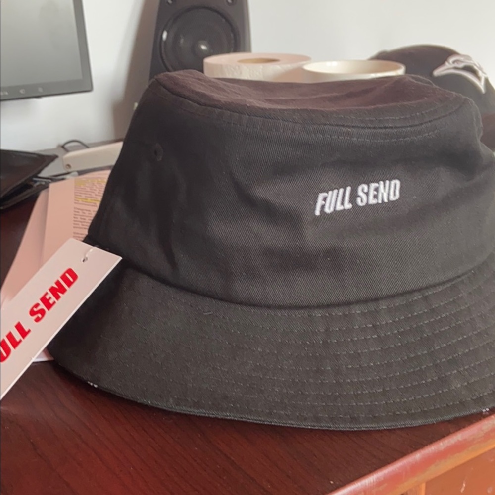 FULL SEND BUCKET HAT